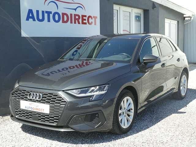 Audi A3 Sportback 30 TFSI Cuir, Navi, Cockpit, Led, PDC, Bedrijf, 108 pk, 111 g/km, Zilver of Grijs
