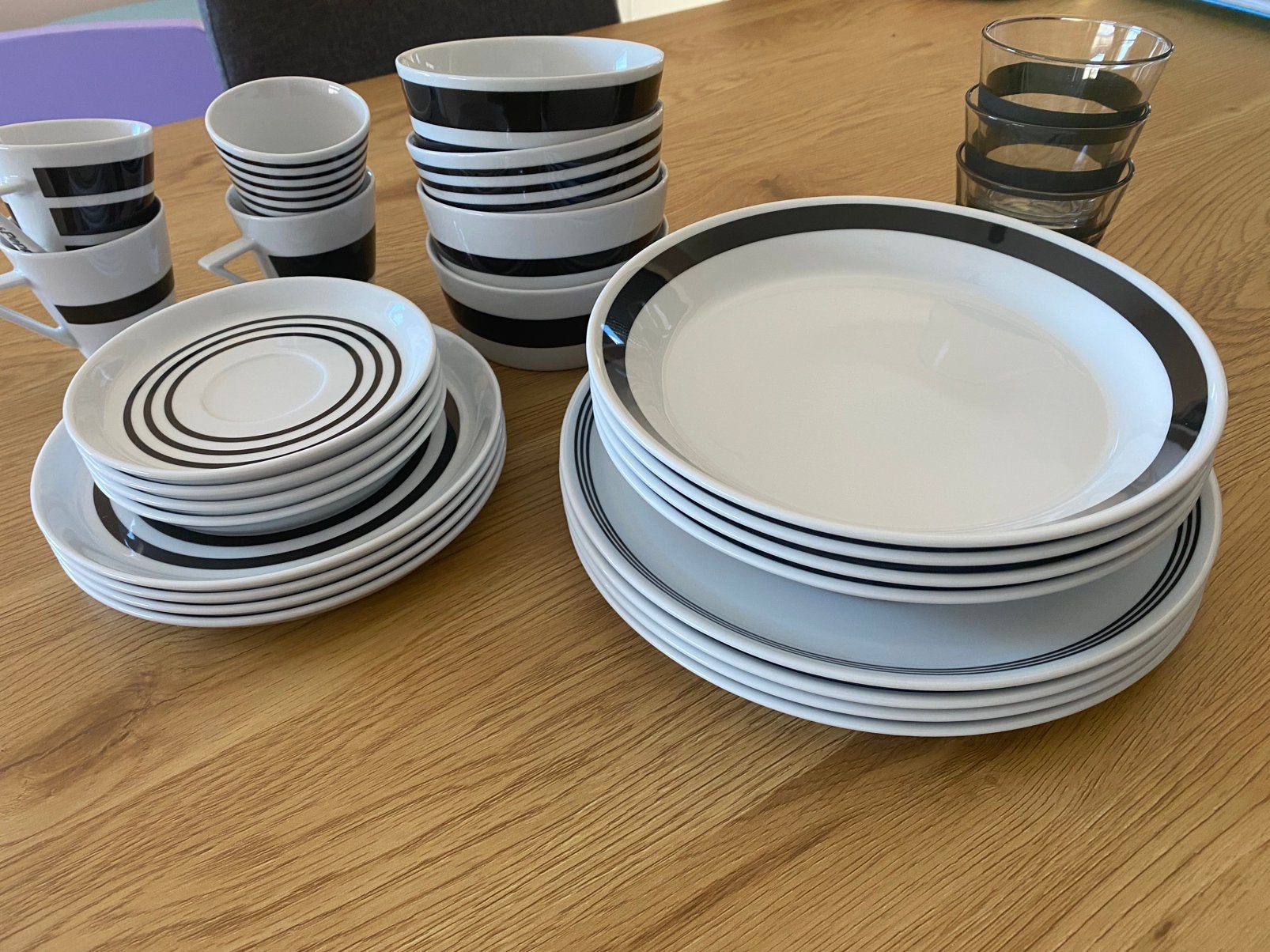 4-delig servies salt&pepper, Ophalen, Steen, Overige merken, Zo goed als nieuw