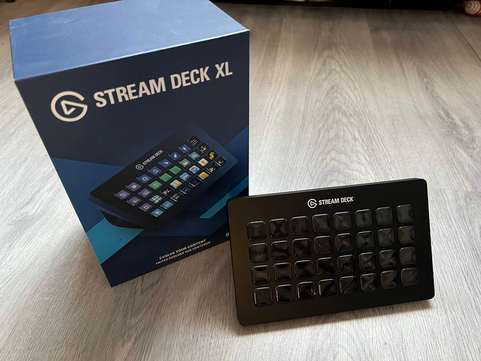 Elgato streamdeck XL, Computers en Software, Toetsenborden, Ophalen, Zo goed als nieuw