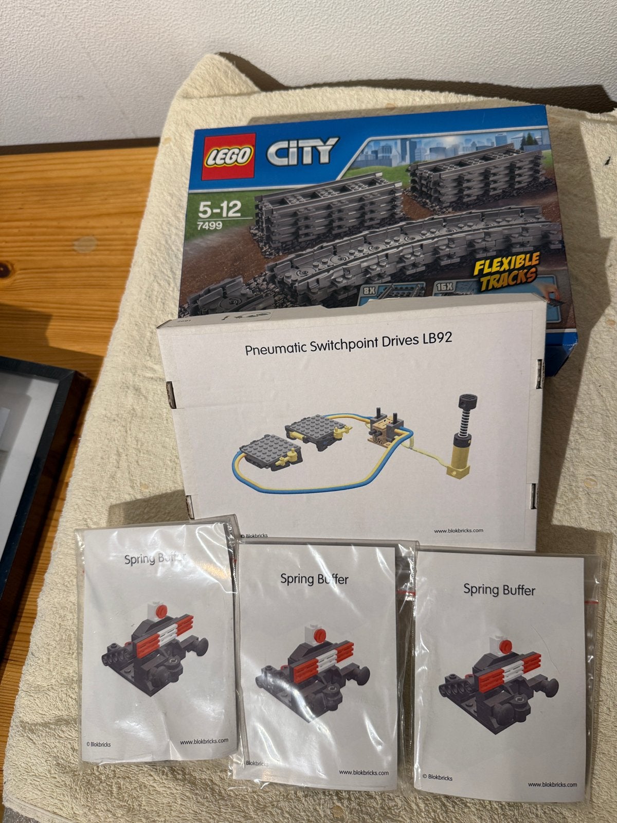 LEGO 7499 + Blokbricks treinaccessoires – nieuw, Ophalen of Verzenden, Nieuw