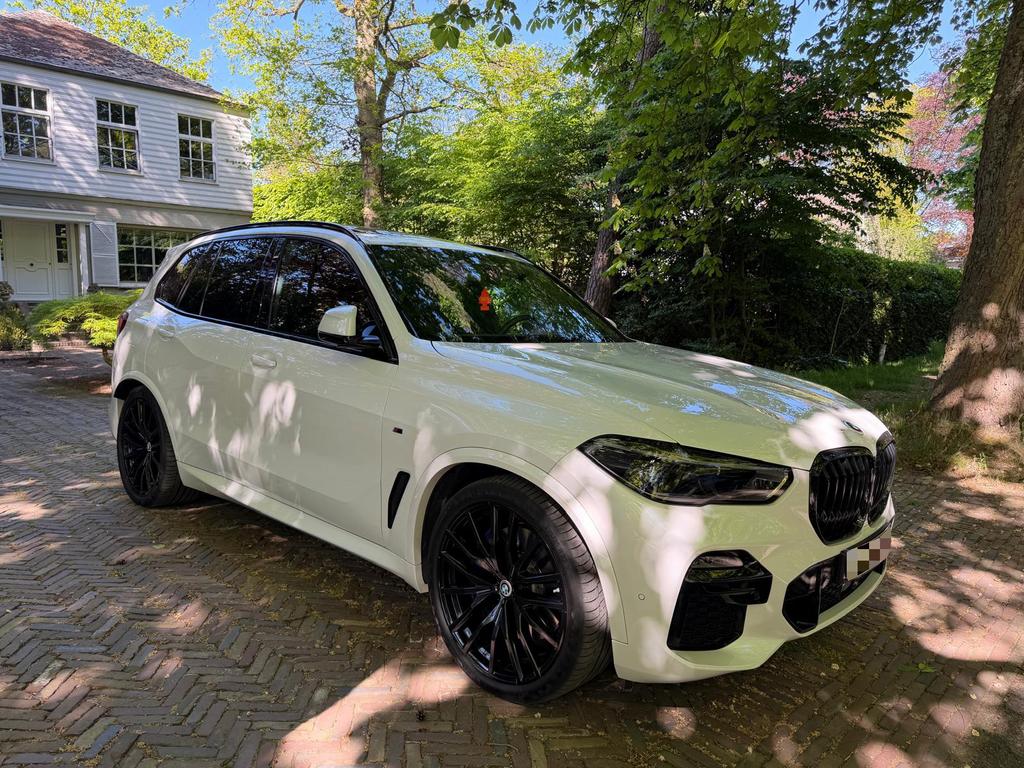 BMW X5 45e 394pk Full M-pakket, Auto's, Automaat, SUV of Terreinwagen, Te koop, X5