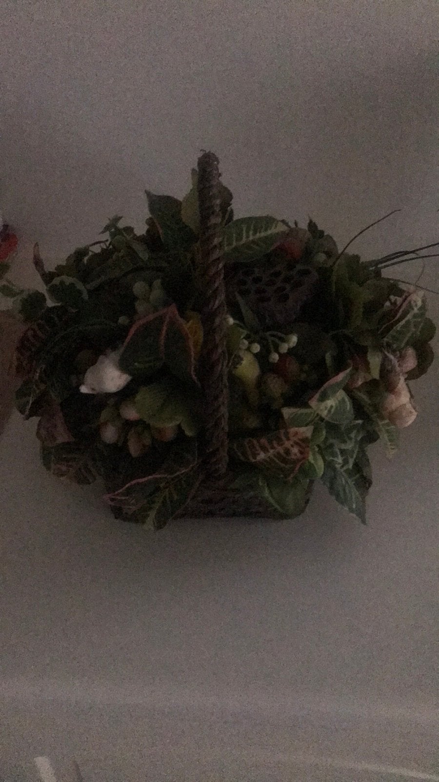 Mandje kunstbloemen, Maison & Meubles, Accessoires pour la Maison | Couronnes, Enlèvement ou Envoi, Comme neuf