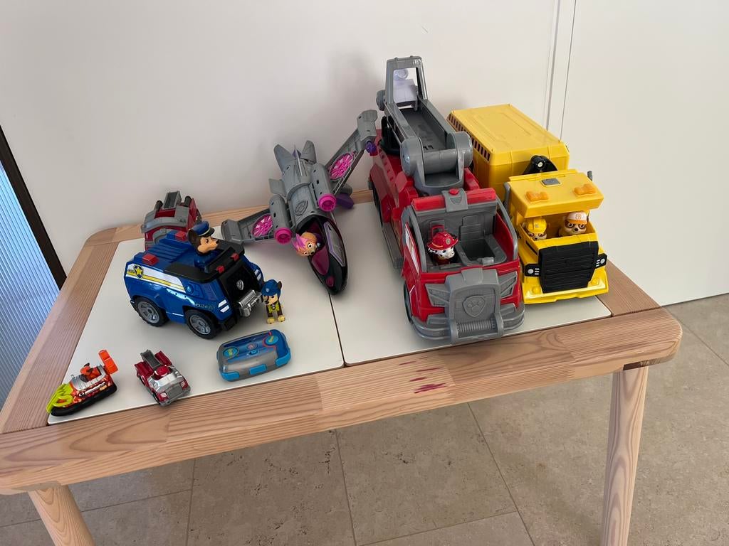 Kinderspeelgoed pawpatrol, telegeleide autos, etc, Ophalen, Zo goed als nieuw, Jongen of Meisje