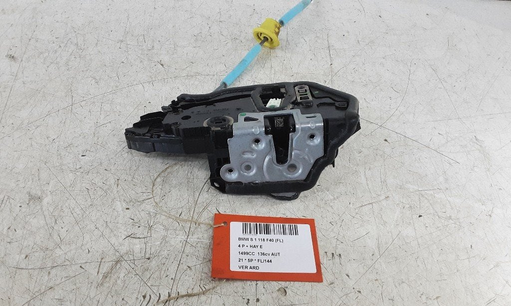 SERRURE DE PORTE ARRIÈRE DROITE 1 serie (F40) (795614405), Utilisé, Arrière, BMW