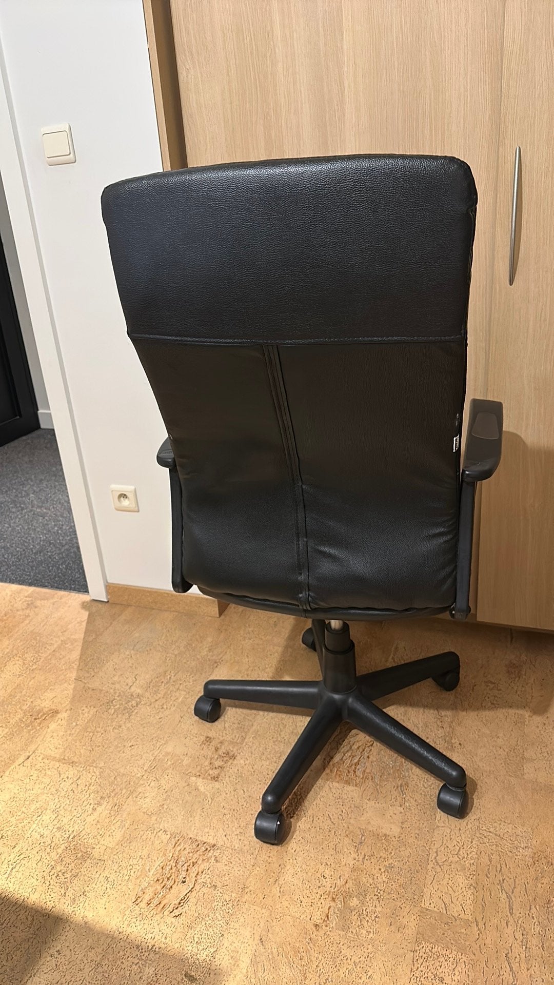 Bureau stoel, Ophalen, Zo goed als nieuw, Zwart, Bureaustoel