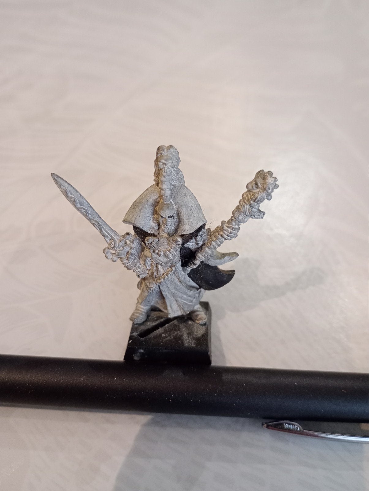 Figurine Métal Mage Haut Elfe Vintage – Warhammer Fantasy (G, Hobby en Vrije tijd, Wargaming, Ophalen of Verzenden