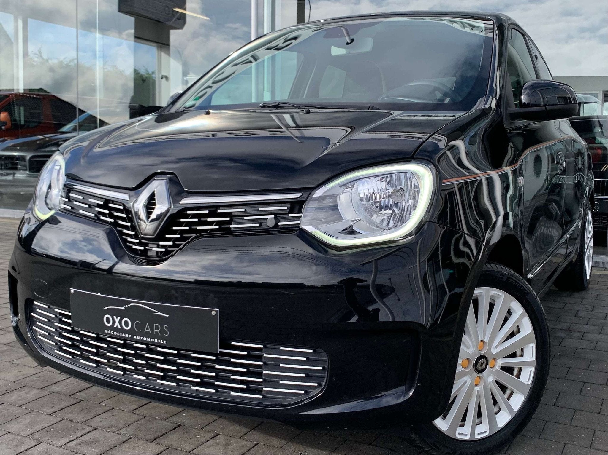 Renault Twingo Vibes / Electrique / Cuir / GPS / CAMERA / FU, Autos, Entreprise, 82 ch, https://public.car-pass.be/vhr/b0a44739-4080-44a4-96e9-51842c396262