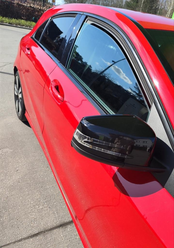 Mercedes Classe A AMG Line 2015 Diesel rouge bien entretenue, Enlèvement