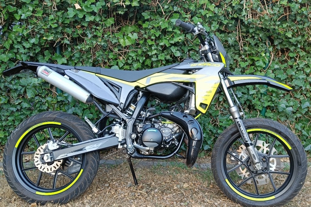 Sherco SM 50 R modèle 2026, Vélos & Vélomoteurs, Cyclomoteurs | Cyclomoteurs de cross, Autres marques, Comme neuf, 6 vitesses