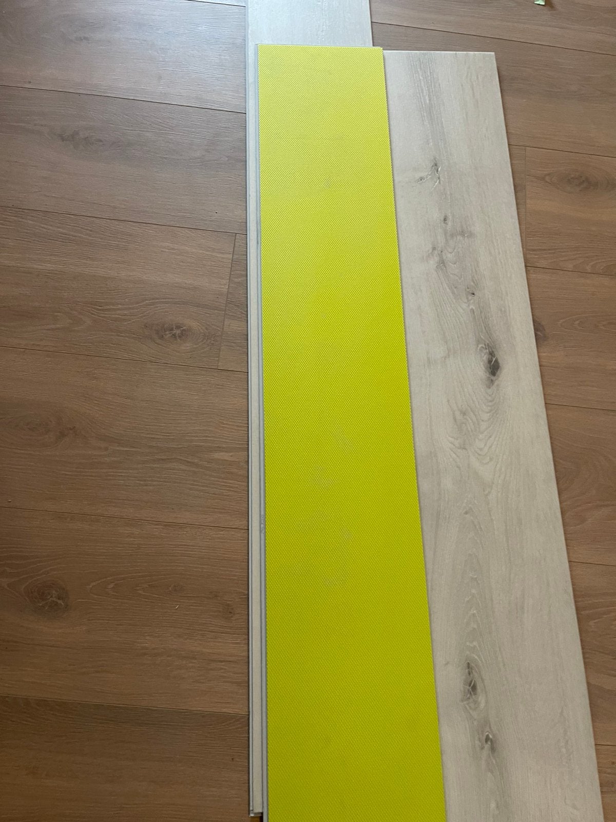 400 m2 Nieuwe PVC-parket/vinyltegel, geïntegreerde onderlaag, Huis en Inrichting, Ophalen, Zo goed als nieuw, Parket