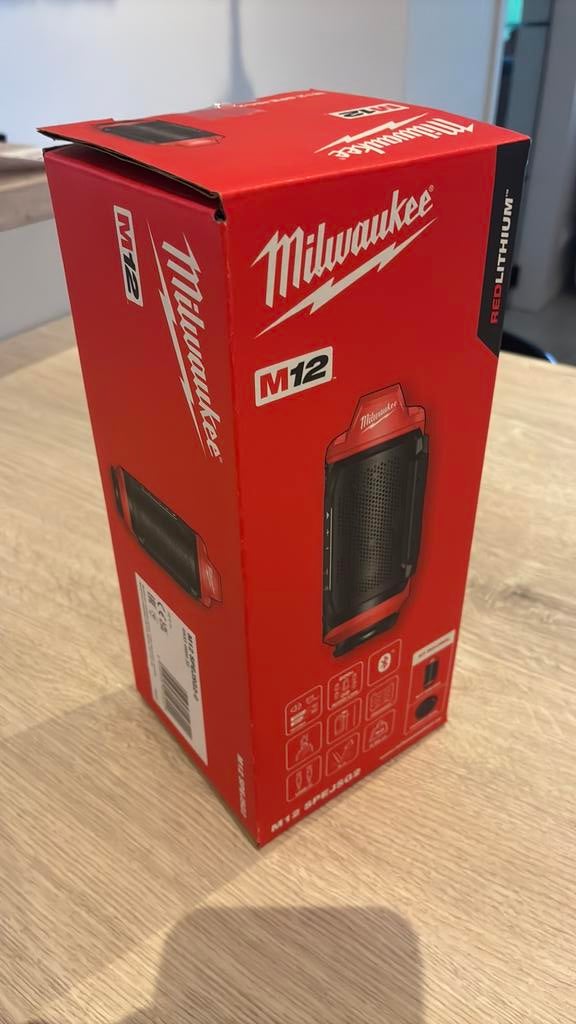 M12 Milwaukee bluetooth speaker, Bricolage & Construction, Outillage | Outillage à main, Enlèvement, Comme neuf