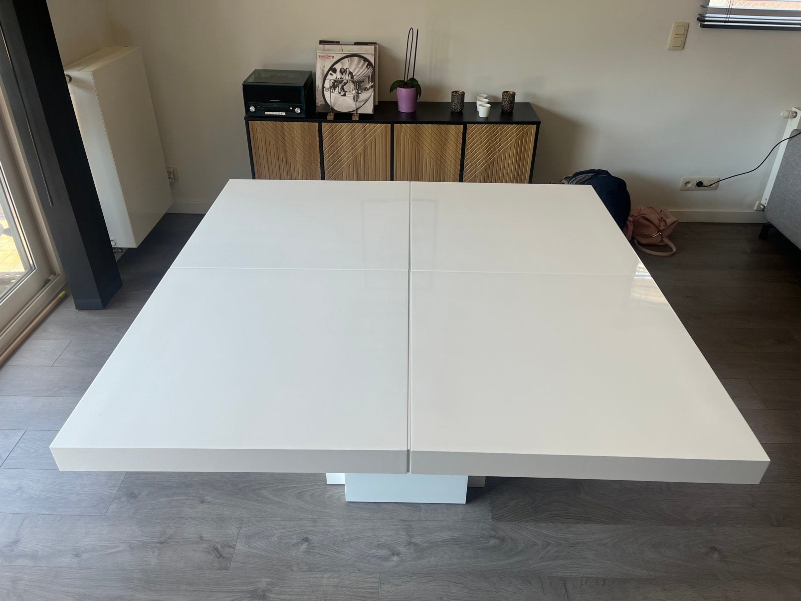 Eettafel te koop, Ophalen, Vierkant, Zo goed als nieuw, Modern