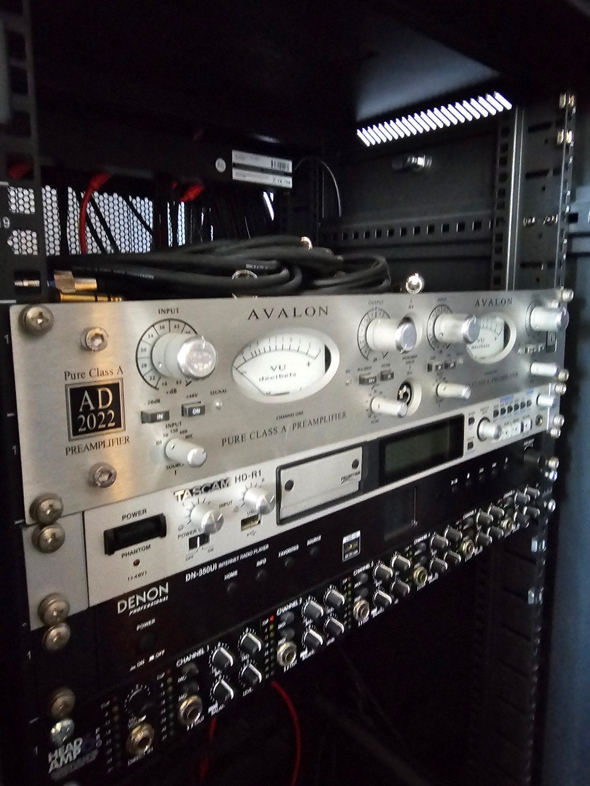 Avalon AD2022 pure class A preamp 2 kanalen., Audio, Tv en Foto, Bandrecorder, Ophalen