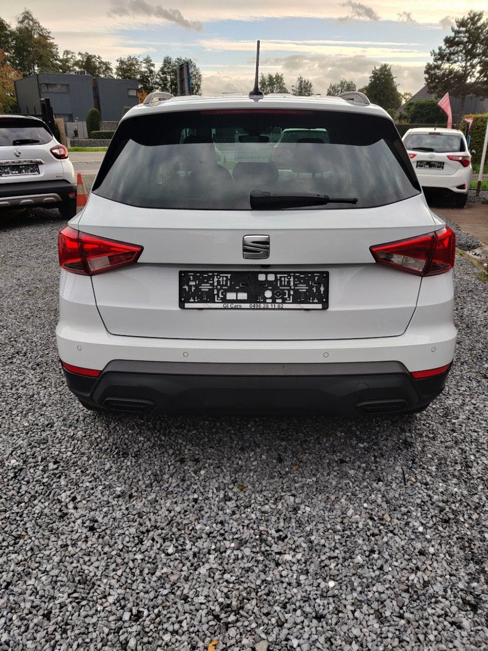 SEAT Arona Arona TSI 95pk *NAVI*APP*NIEUWE STAAT* (bj 2023), Auto's, Seat, Voorwielaandrijving, Stof, Gebruikt, 95 pk