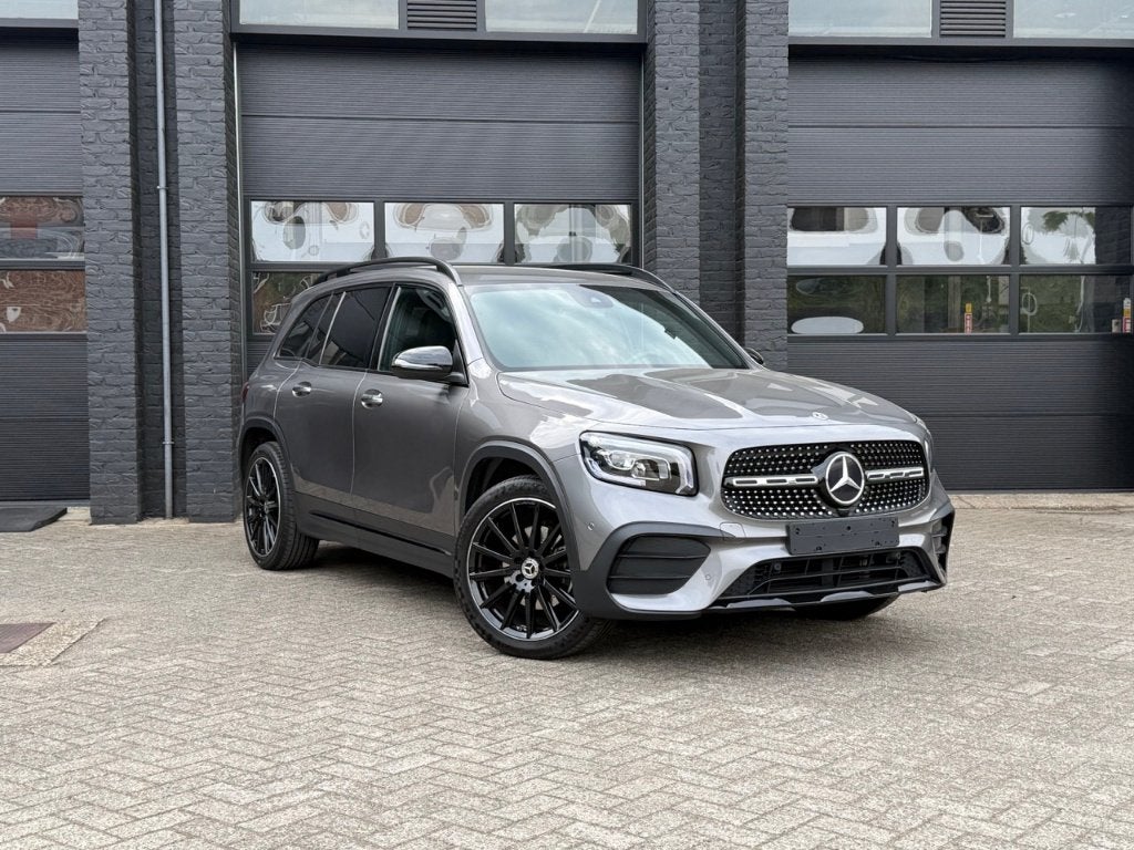Mercedes GLB 200 AMG Line !, Auto's, Mercedes-Benz, Automaat, Navigatiesysteem, Bedrijf, 5 zetels