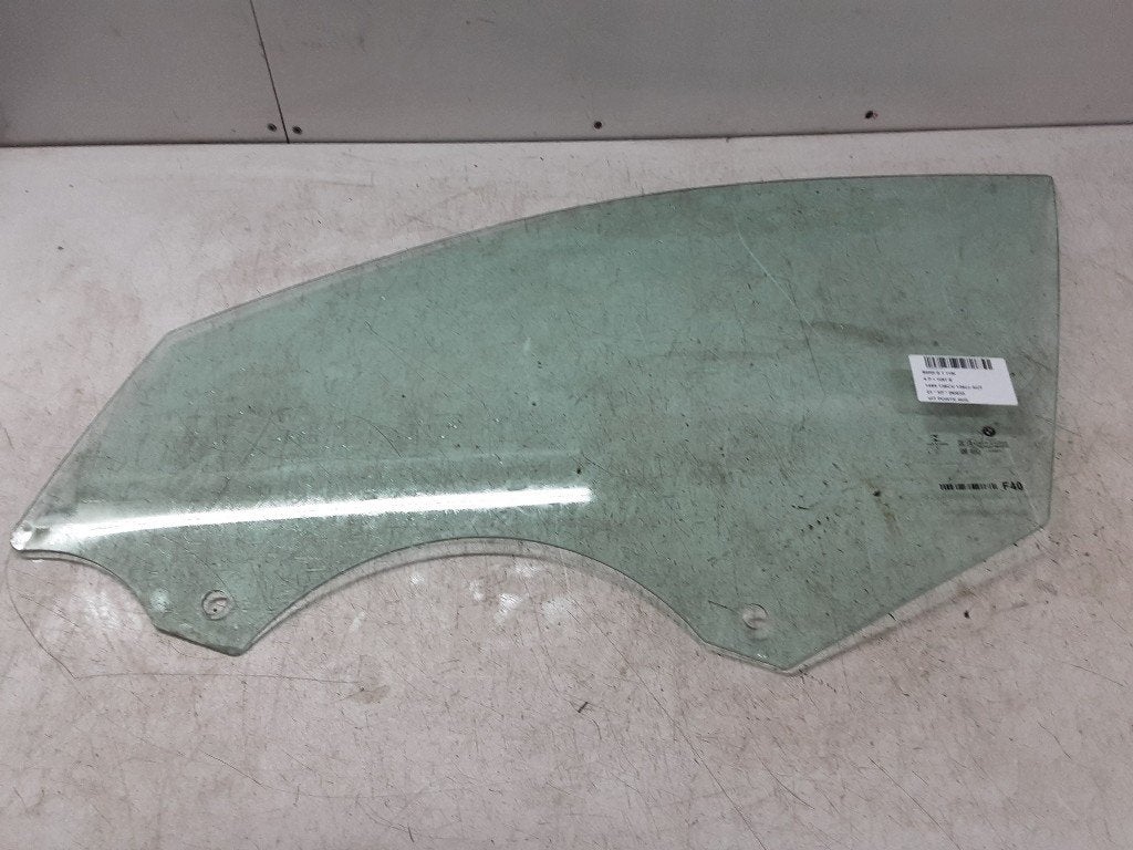 PORTIERRUIT LINKS VOOR BMW 1 serie (F40) (01-2019/-), Auto-onderdelen, Gebruikt, BMW, Petuelring 130
80809  München, DE, Bayerische Motoren Werke AG
