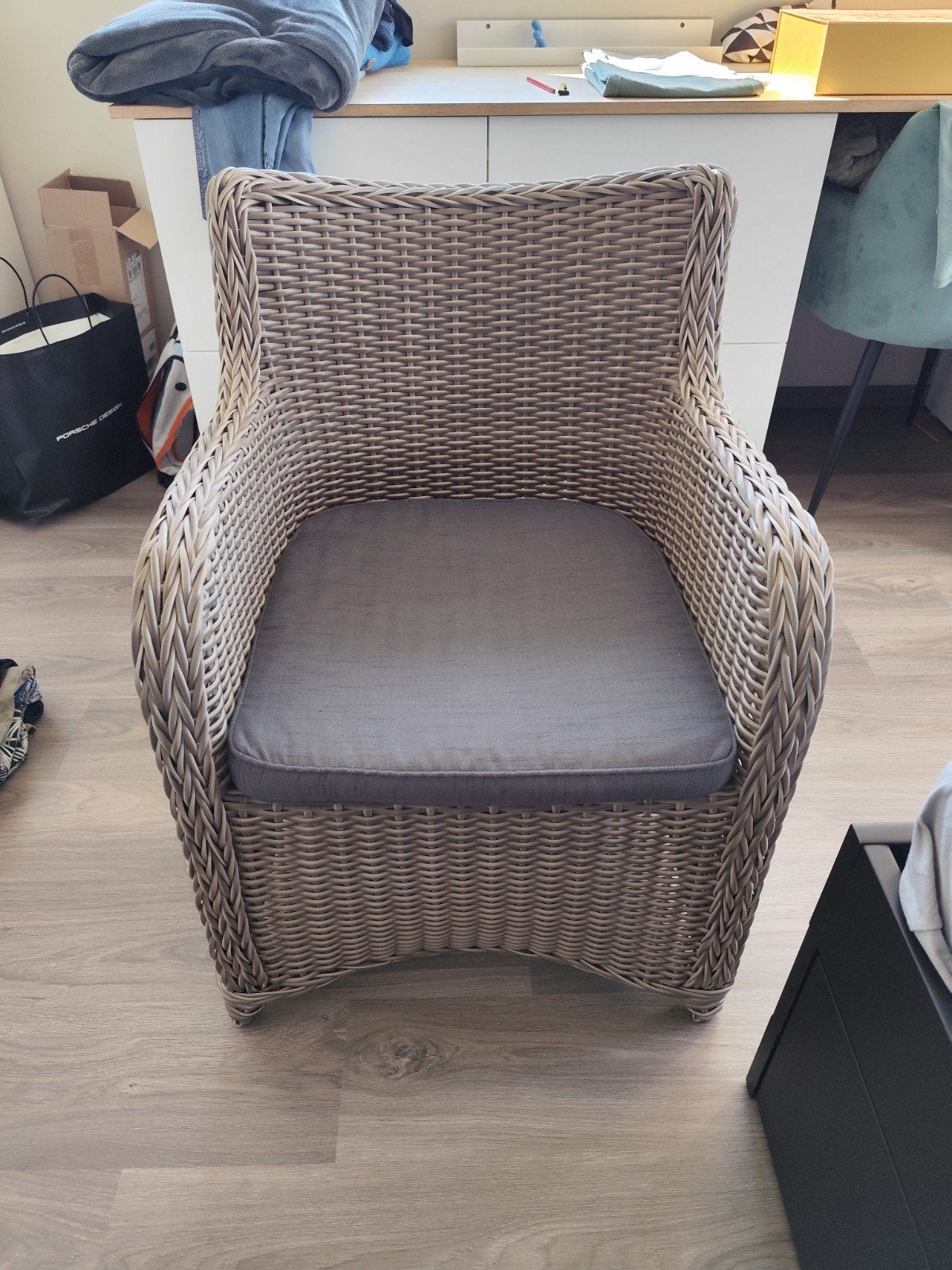 rotan zetel met kussen, Ophalen