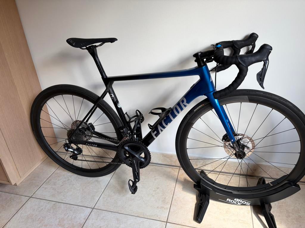 Factor O2, Fietsen en Brommers, Ophalen, Zo goed als nieuw, Carbon