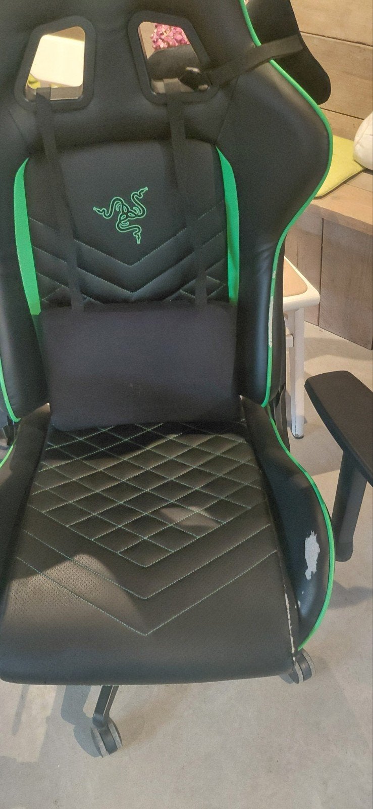 Razer TAROK PRO Gaming Chair zwart groen, Ophalen, Zwart