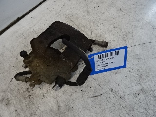 REMKLAUW LINKS VOOR Seat Leon (1P1) (01-2005/08-2013), Gebruikt, Seat