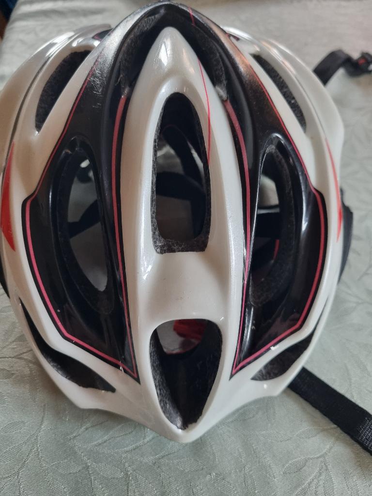 fietshelm, Fietsen en Brommers, Fietsaccessoires | Fietshelmen, Gebruikt, BTWIN, Heer of Dame, Ophalen