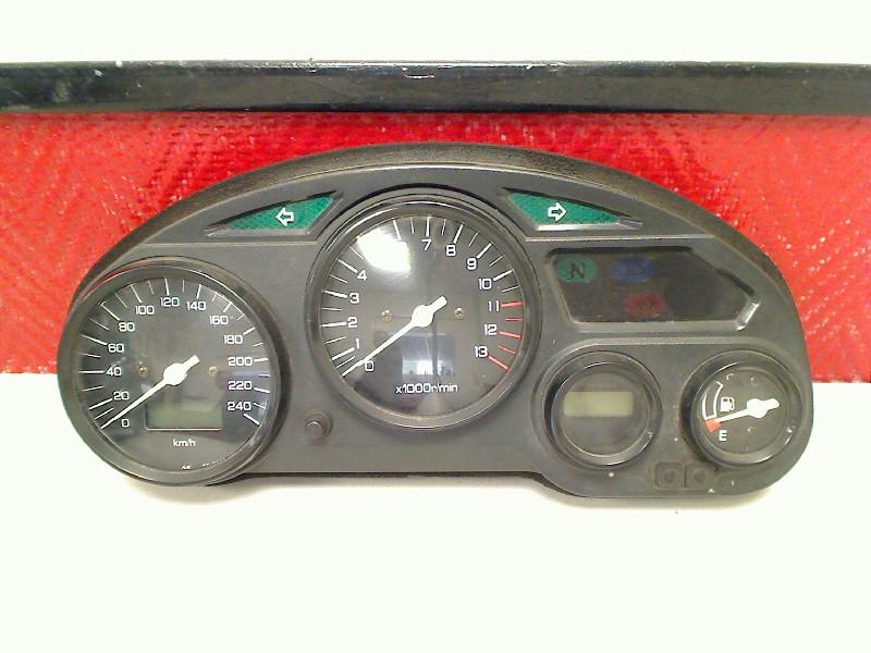 TELLERSET GSX 600 F 1998-2005 (GSX600F AJ3113 KATANA), Dhr. S. di Majo, Utilisé, Info@cama-motorparts.nl, P.J. Troelstraweg 8 8
3144 CX  MAASSLUIS, NL