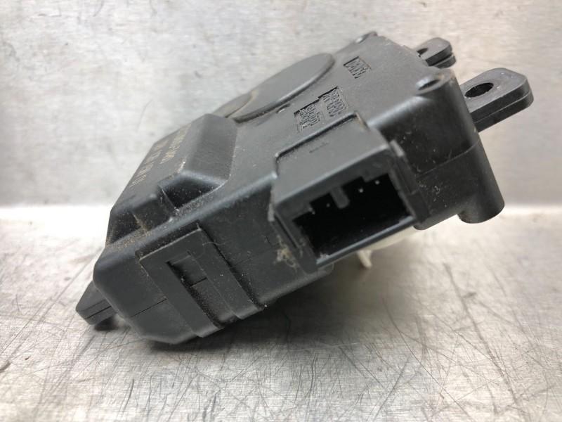 ACTIONNEUR MOTEUR VOLET CHAUFFAGE Suzuki Vitara (LY / MY), Utilisé, Suzuki