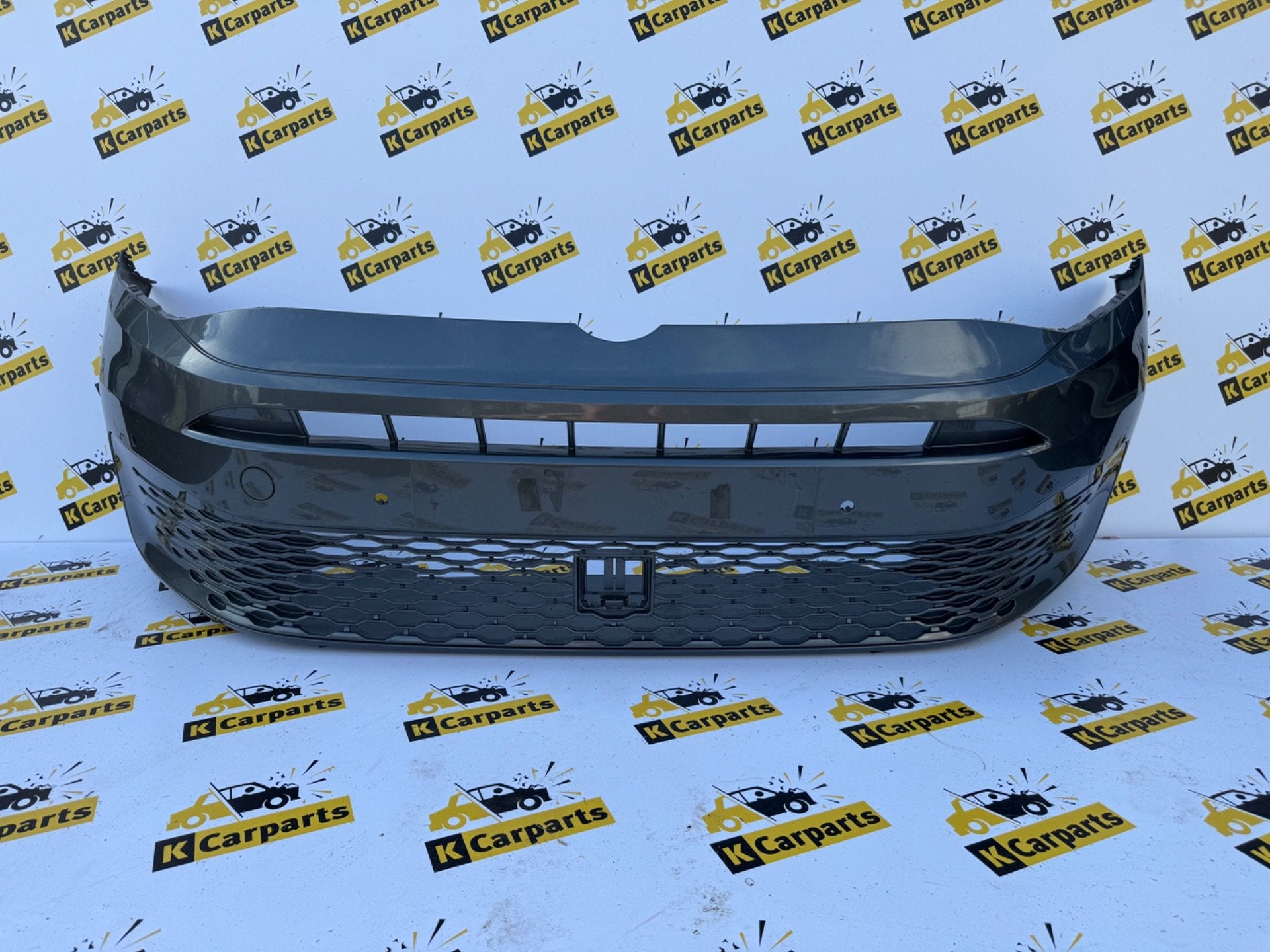 VOORBUMPER VW CADDY 2K7 BUMPER 2K7807221A Origineel 6XPDC, Gebruikt, Volkswagen AG, Vw@volkswagen.de, Bumper