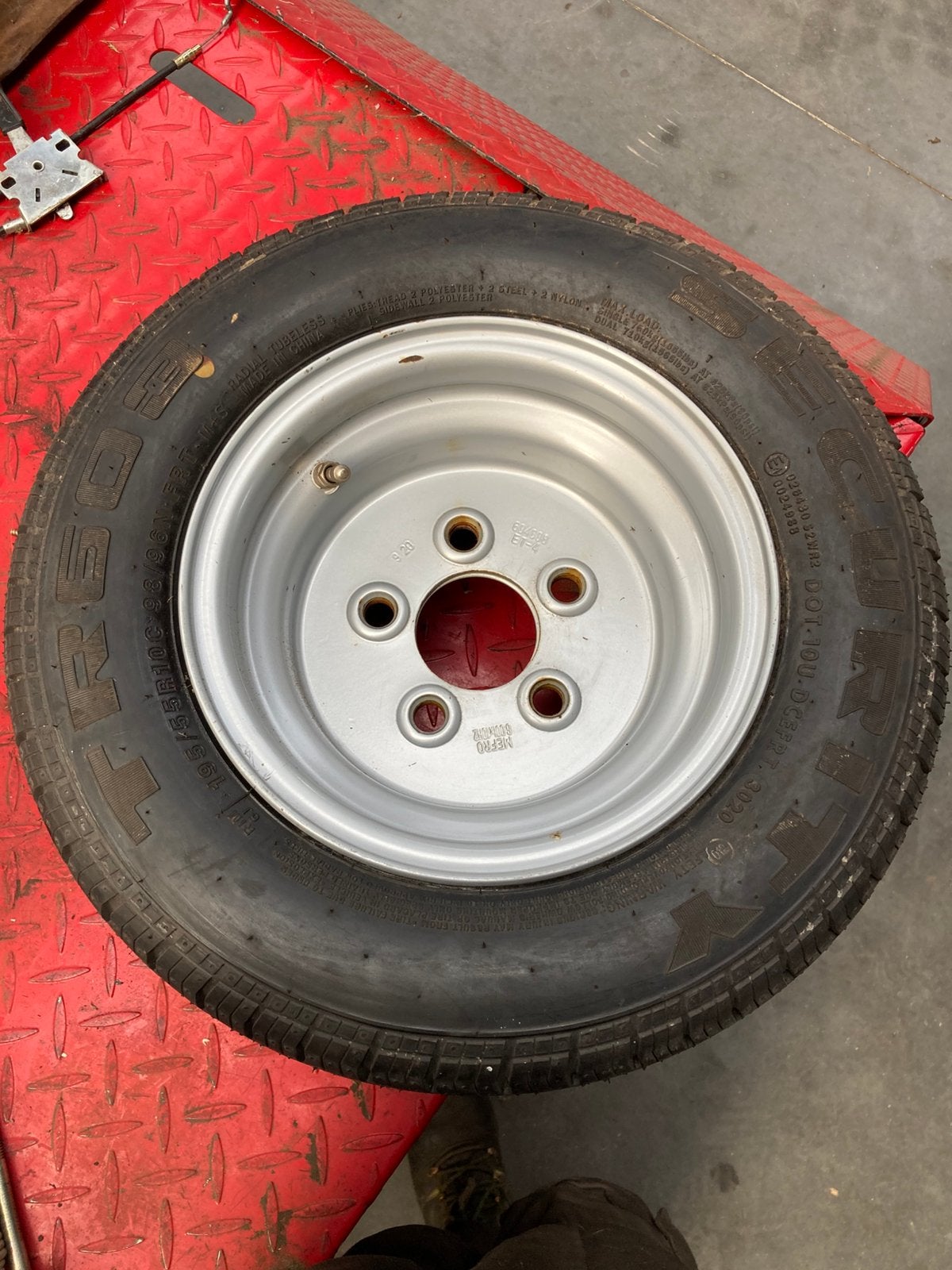 Trailerwiel 195/55 r10, Enlèvement, Comme neuf