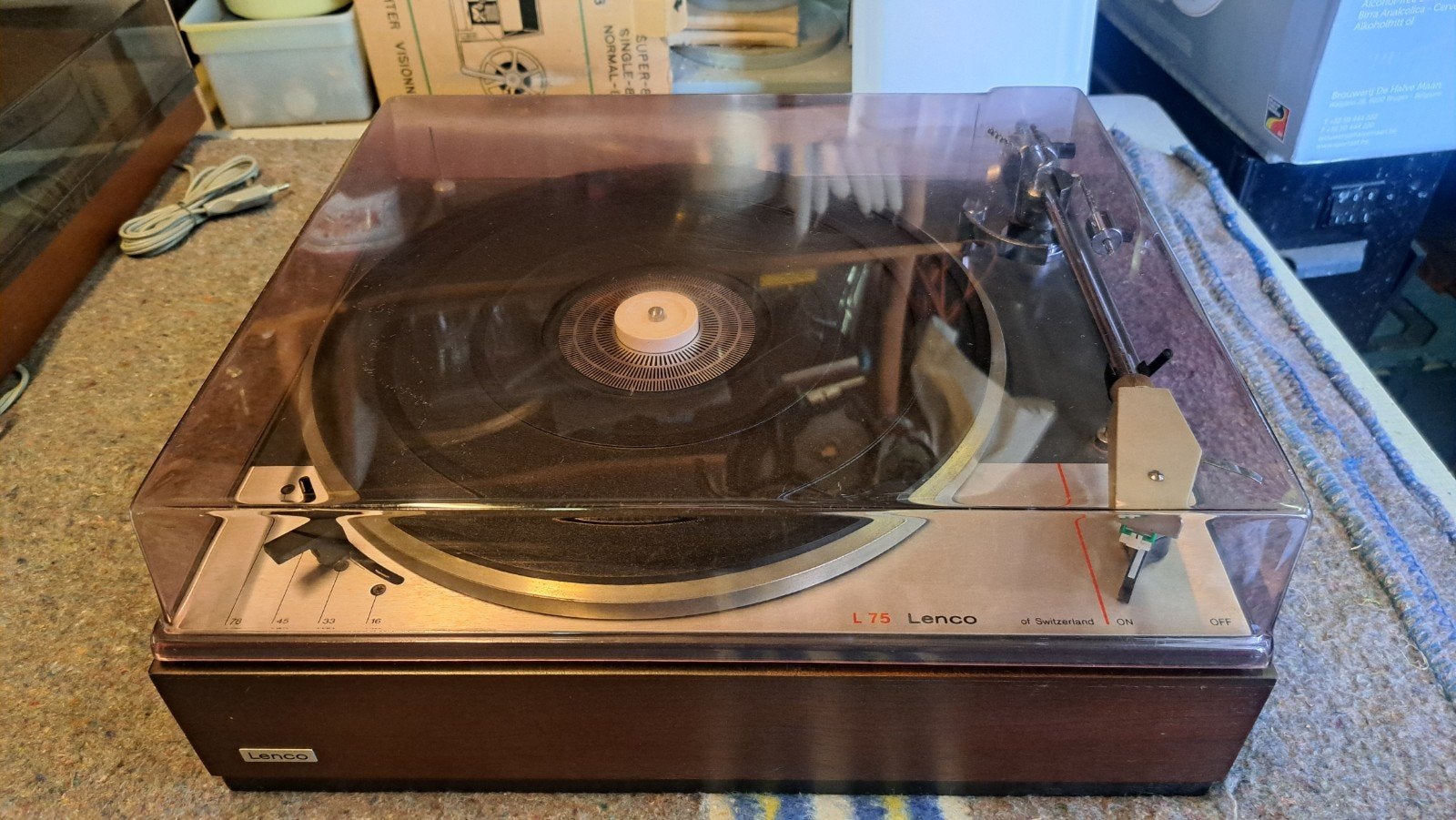 Lenco 75 tropische houtsoort jaar 1973 platenspeler, Audio, Tv en Foto, Platenspelers, Ophalen of Verzenden