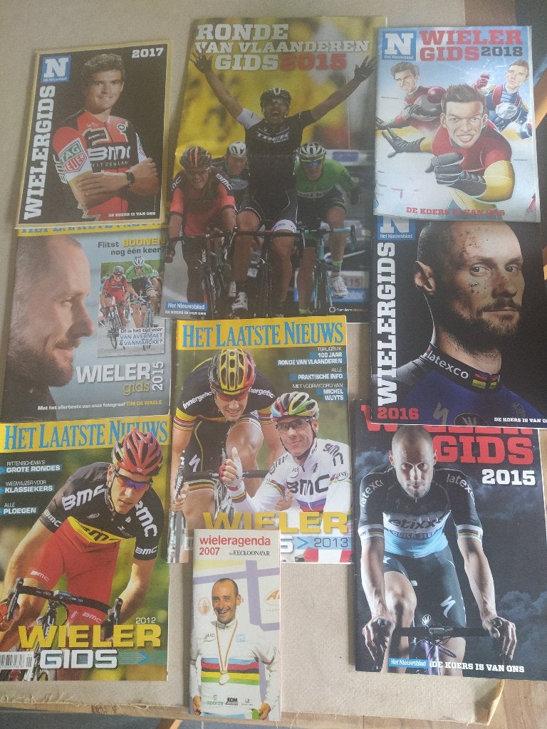 boek: 100 x de Ronde/Rik Vanwalleghem + wielergidsen, Ophalen of Verzenden, Zo goed als nieuw, Lopen en Fietsen