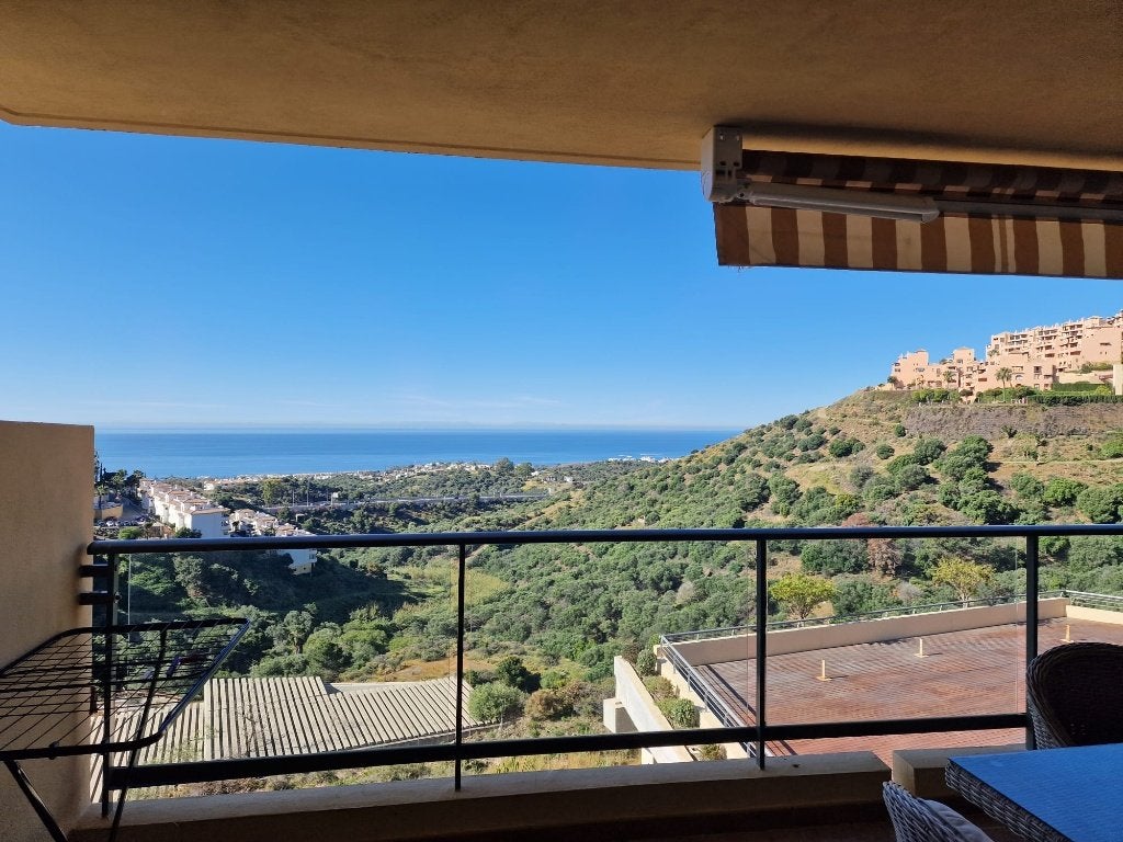 Luxe appartement Mijas Marbella zeezicht, In bos, Dorp, 2 slaapkamers, Afwasmachine
