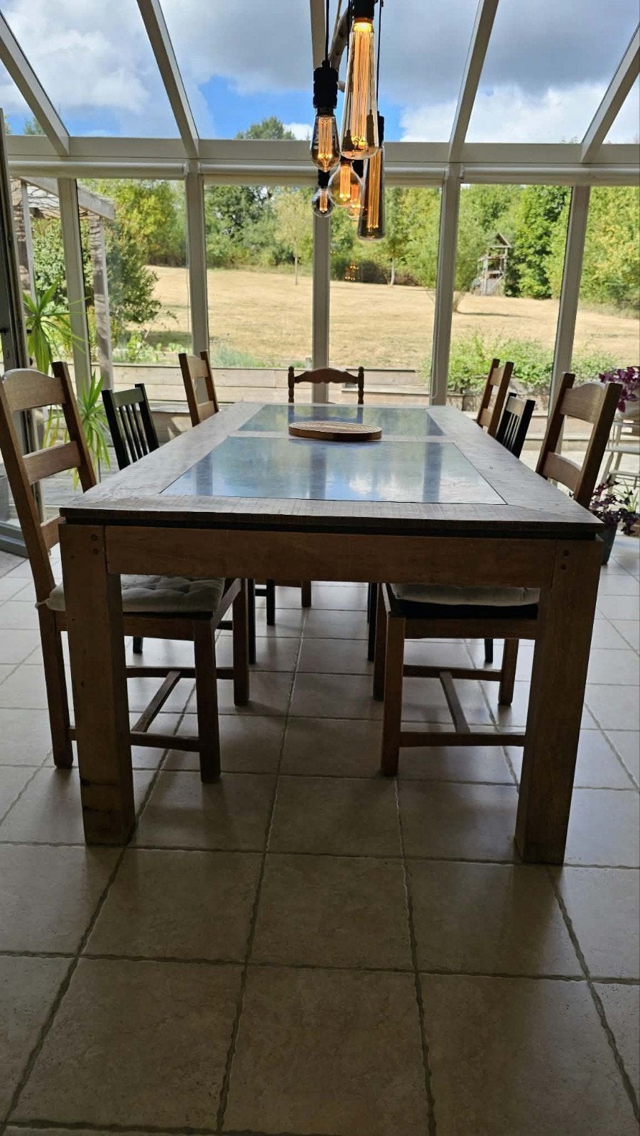 Magnifique table en teck MASSIF ET PIERRES BLEUES, Maison & Meubles, Teck, 200 cm ou plus, Fermette, Enlèvement