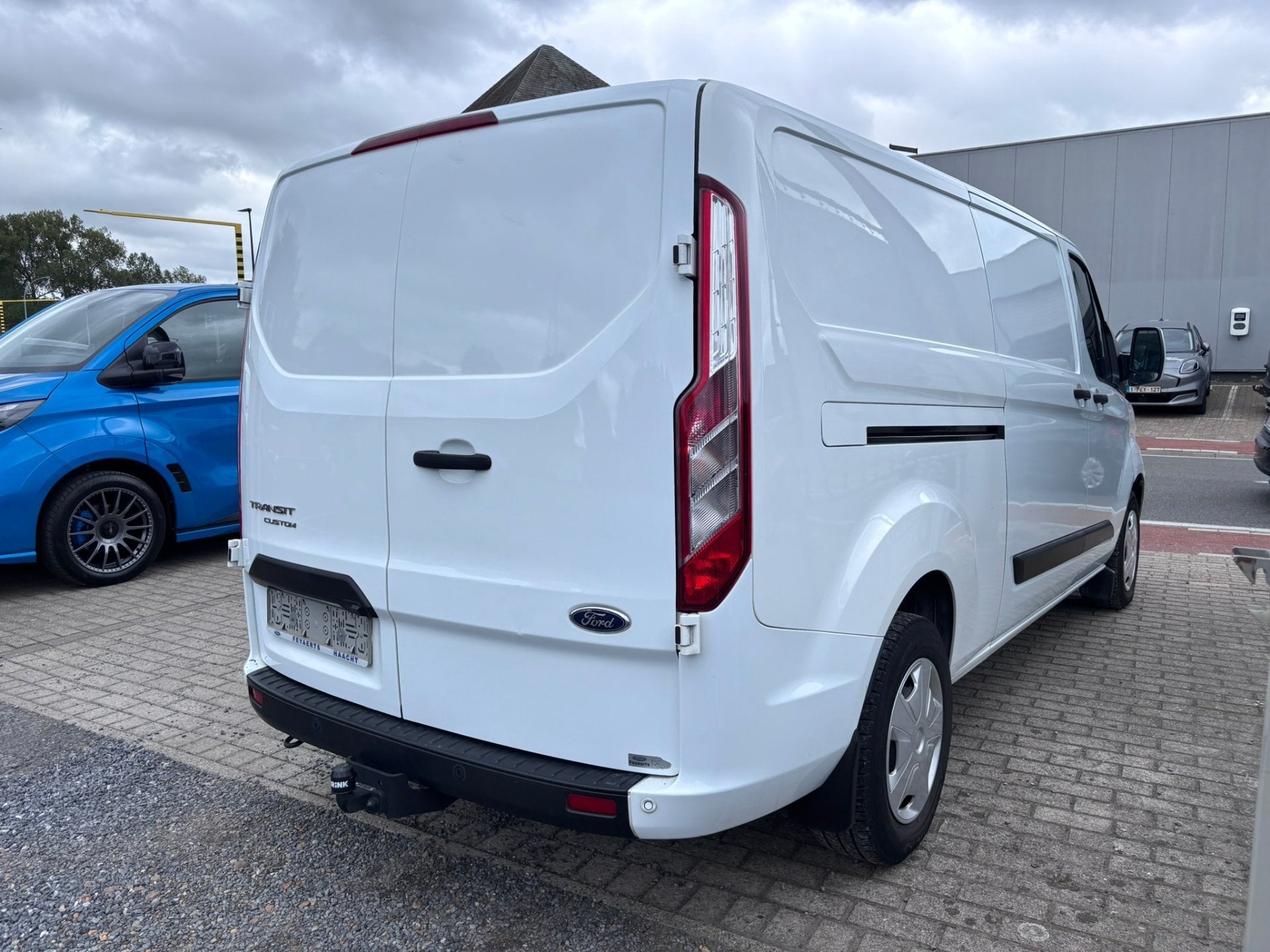 Ford Transit Custom TREND L2 (année de construction 2022), Achat, Euro 6, 3 places, Boîte manuelle