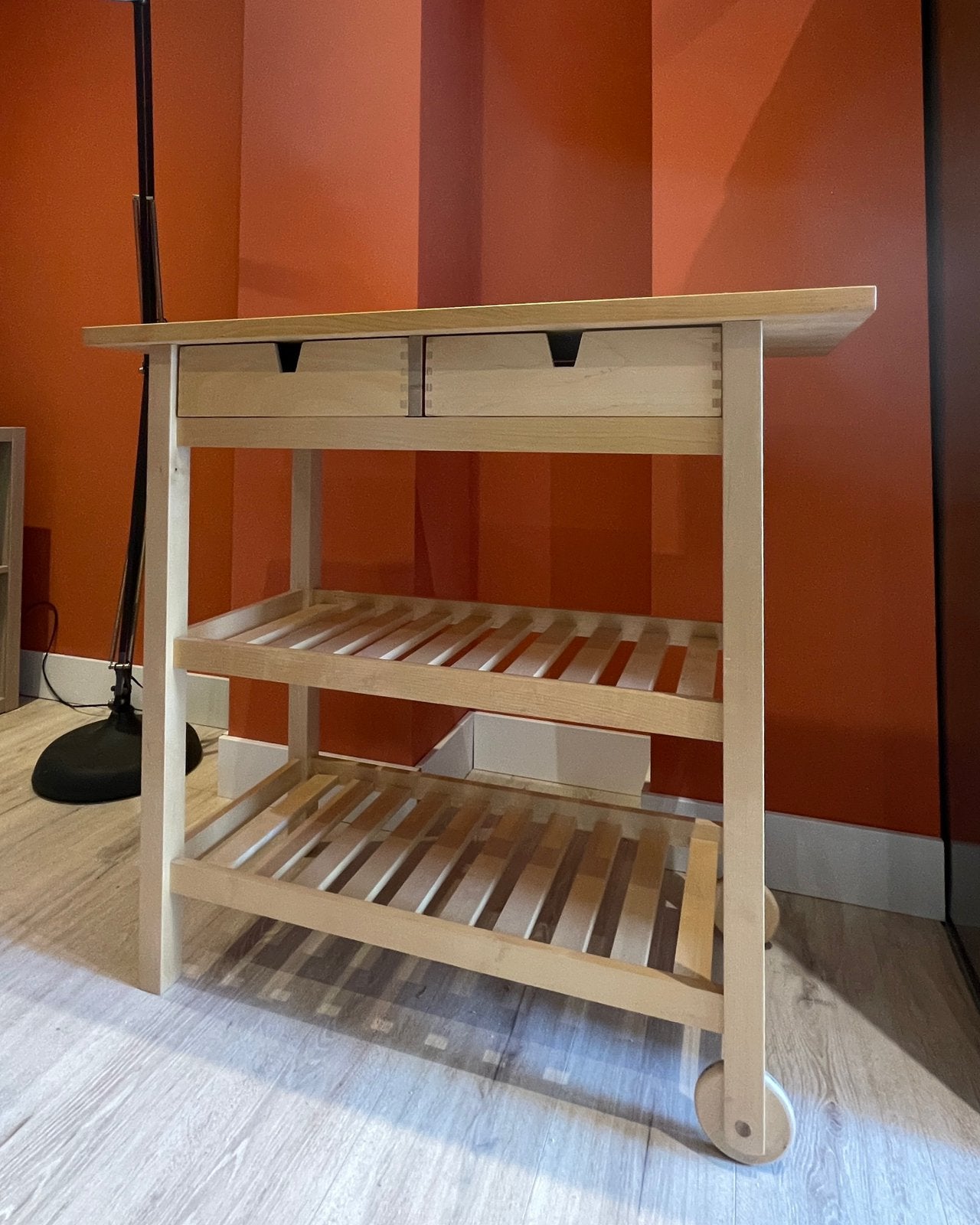 Desserte IKEA FÖRHÖJA, Maison & Meubles, 25 à 50 cm, 50 à 100 cm, Enlèvement, Utilisé