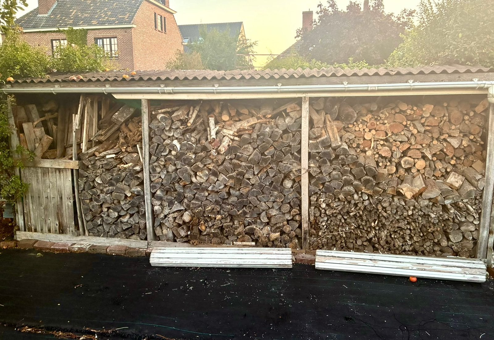 Brandhout, gedroogd en gekliefd, 6 m³ ou plus, Enlèvement, Chêne, Bûches