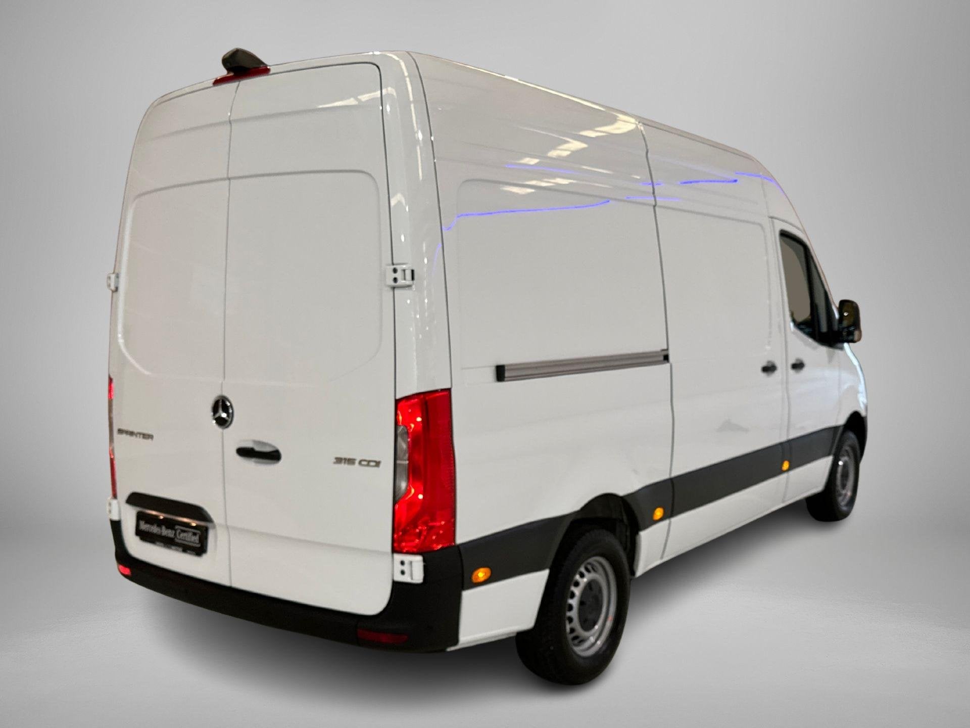Mercedes-Benz Sprinter 317 CDI GB L2 RWD 9G-TRONIC 3.5T | Do, Auto's, Automaat, 4 cilinders, 2000 kg, Wit
