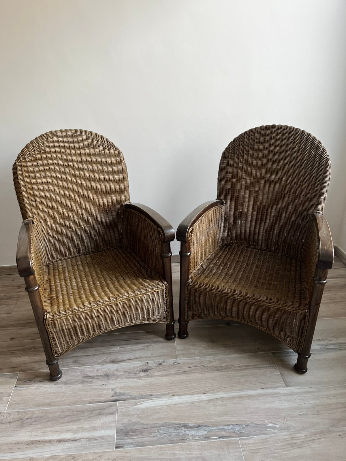 Fauteuils style colonial, Maison & Meubles, Moins de 75 cm, Colonial, Enlèvement, Utilisé