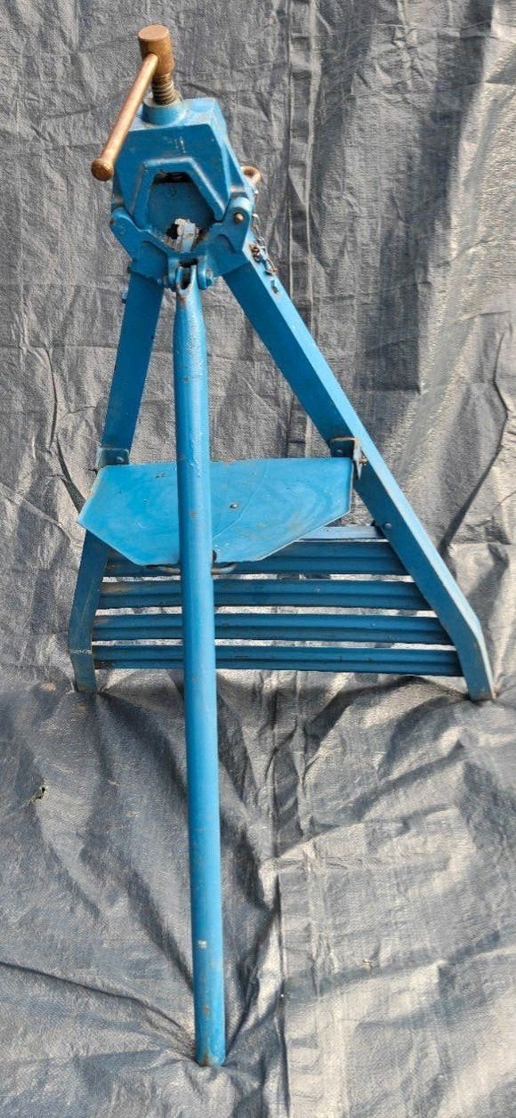 Driepoot pijpenklem VVN MSZ 1370 - buizen bankschroef, Ophalen, Gebruikt, 70 tot 120 cm, Bankschroef