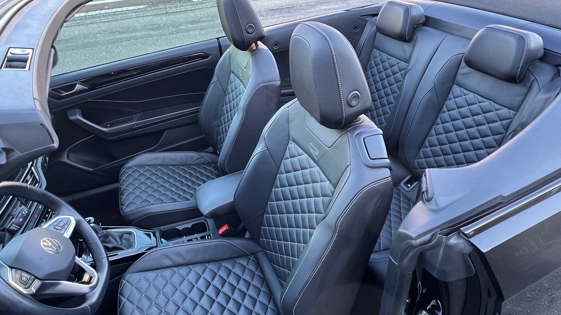 Volkswagen T-Roc TSI R-Line DSG7 CABRIO AUTOMAAT BLACK IDITI, Autos, Cuir, Achat, Entreprise, Carnet d'entretien