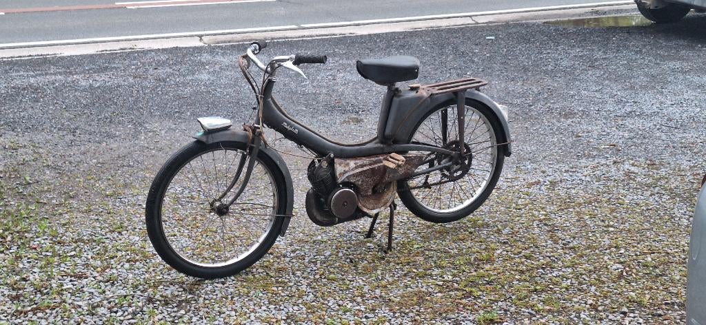 Motobecane, Fietsen en Brommers, Brommers | Oldtimers, Ophalen