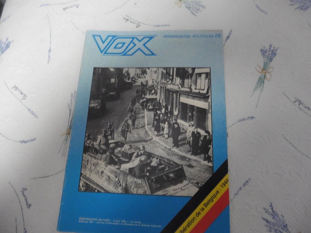 "Vox" hebdomadaire militaire 28 - libération Belgique 44, Livres, Enlèvement ou Envoi, Général, Deuxième Guerre mondiale, Utilisé