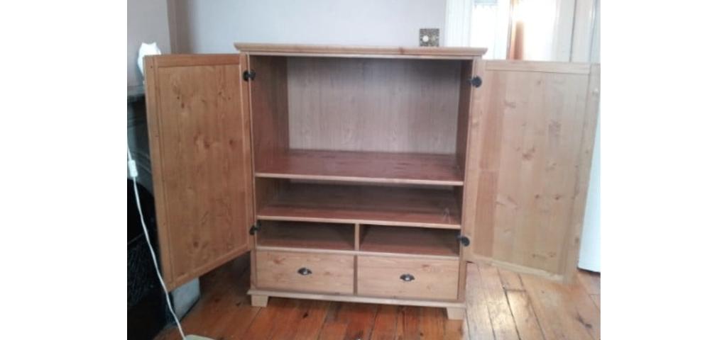 MARKOR Ikea prachtige grenen kast - nieuwstaat, Huis en Inrichting, Ophalen, 75 cm of meer, 100 tot 150 cm, Grenenhout