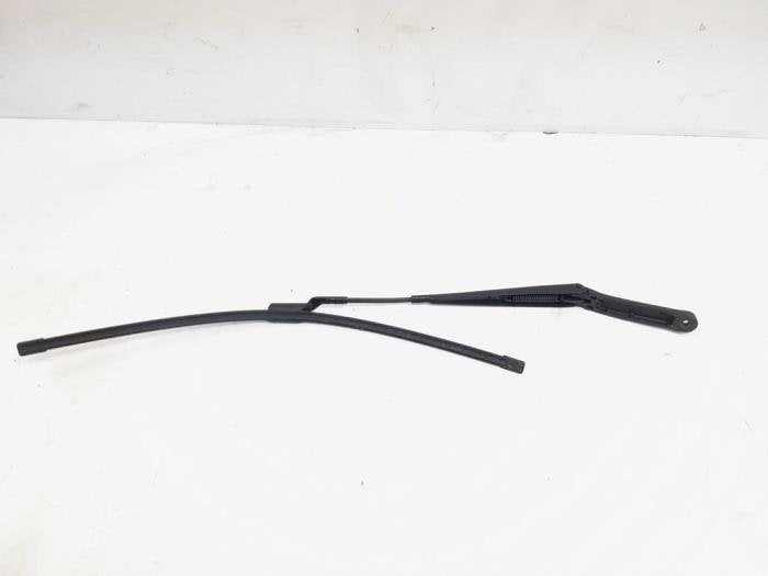 Ruitenwisserarm voor van een Volkswagen Golf, Gebruikt, -, Volkswagen, -