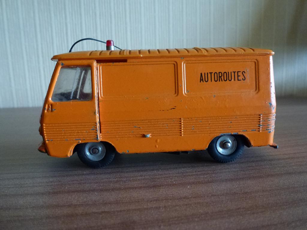 Dinky Toys fourgon autoroute, Hobby & Loisirs créatifs, Voitures miniatures | 1:43, Enlèvement ou Envoi, Utilisé, Bus ou Camion