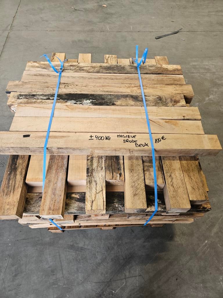 Brandhout Beuk 565 kg massieve droge balke zie beschrijving, Ophalen