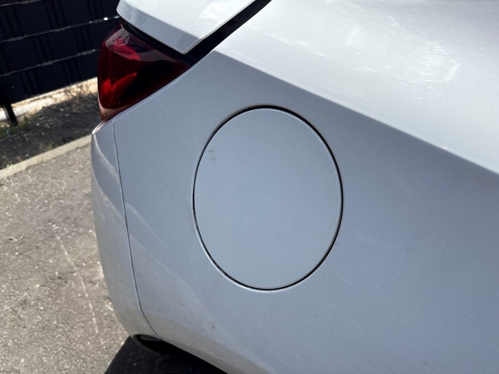 TANKKLEP Opel Astra J GTC (PD2 / PF2) (01-2011/10-2018), Gebruikt, Opel, Opel Automobile GmbH, Kontakt-opel@opel.com