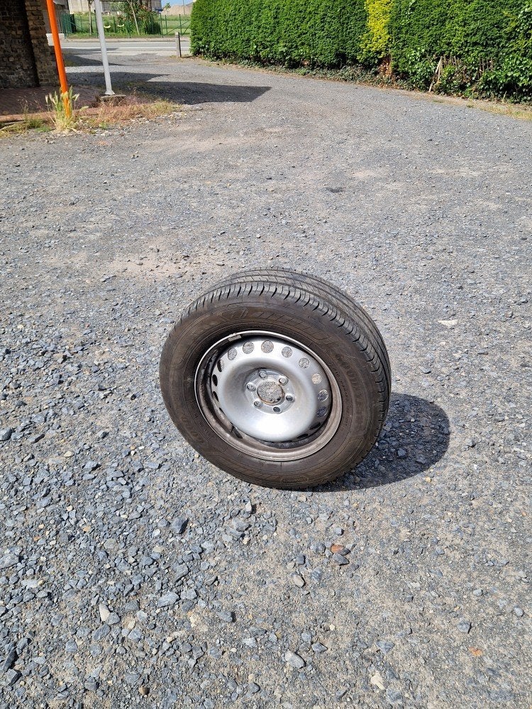 Pneus+jantes Goodyear d'origine VW Transporter, 215 mm, 16 pouces, Pneus été, Véhicule utilitaire