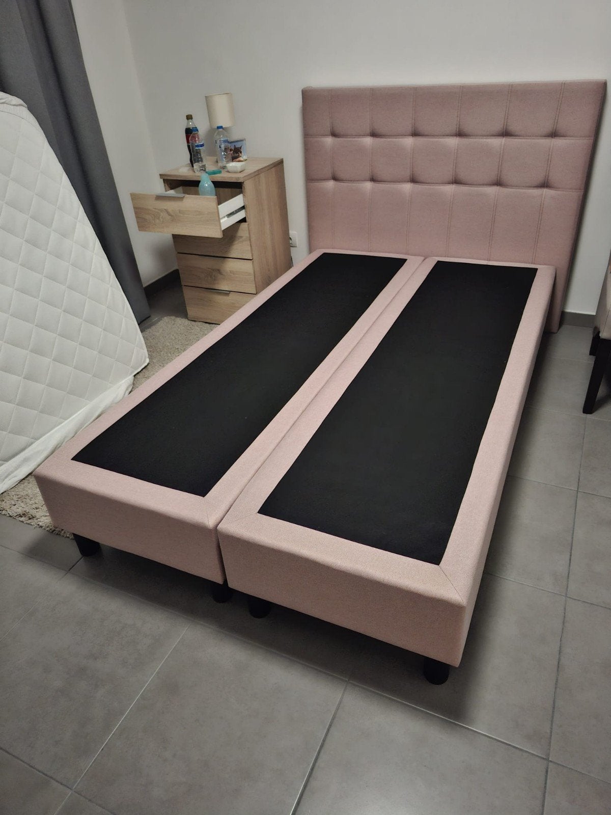 bed + matras, Maison & Meubles, Chambre à coucher | Lits boxsprings, Queen size, Rose, Comme neuf, Enlèvement