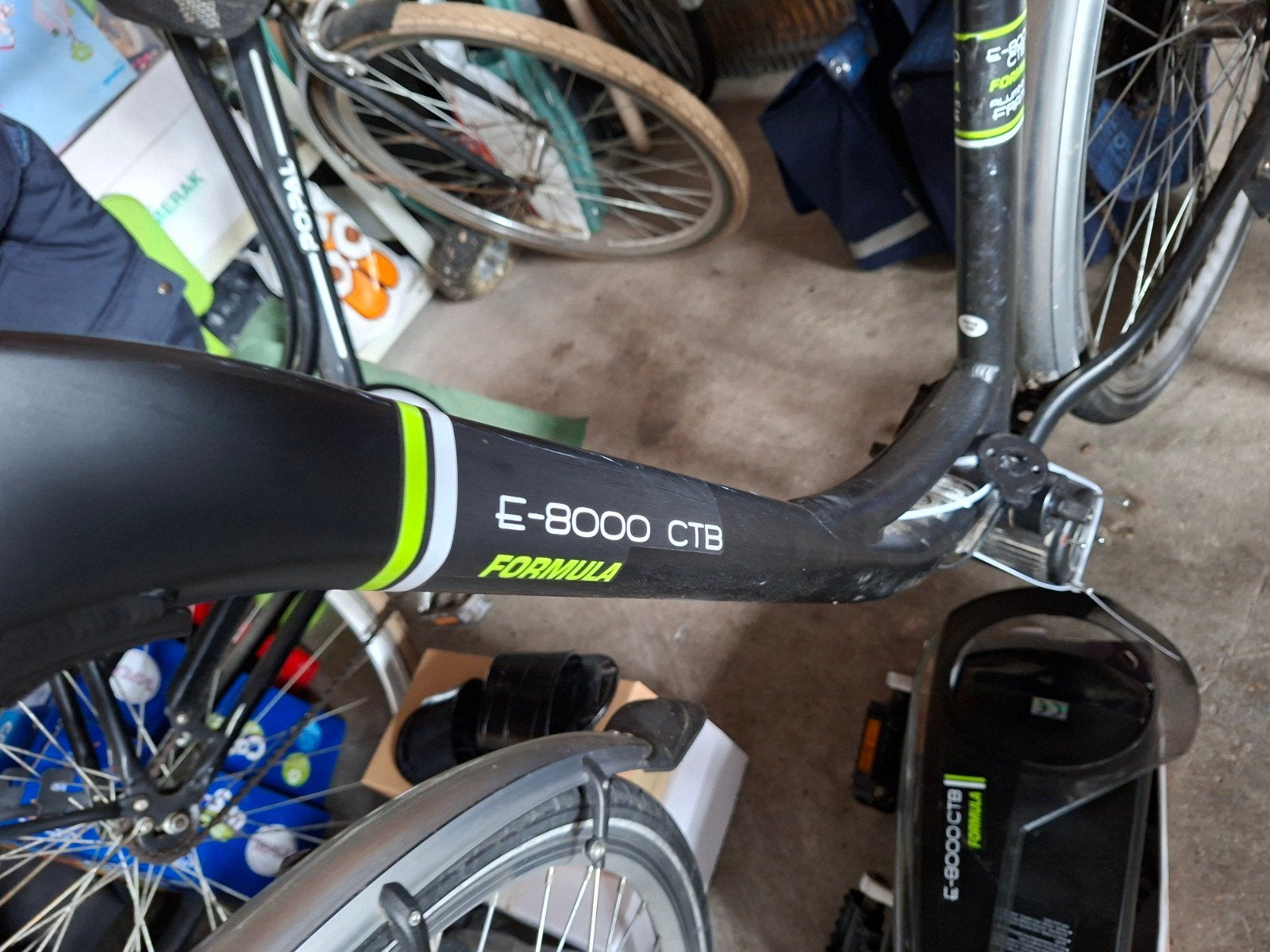 vélo électrique pour pièces, Enlèvement, Utilisé, Femmes